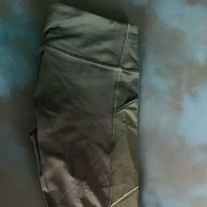 New without tags Lululemon capris